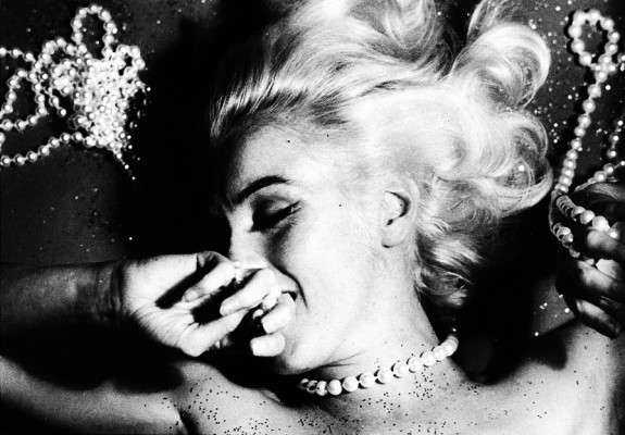 Bert Stern-The Last Sitting-Marilyn Monroe-1962-Schirmer Mosel Verlag-William Morris-Afterhours Sleaze and Dignity 4